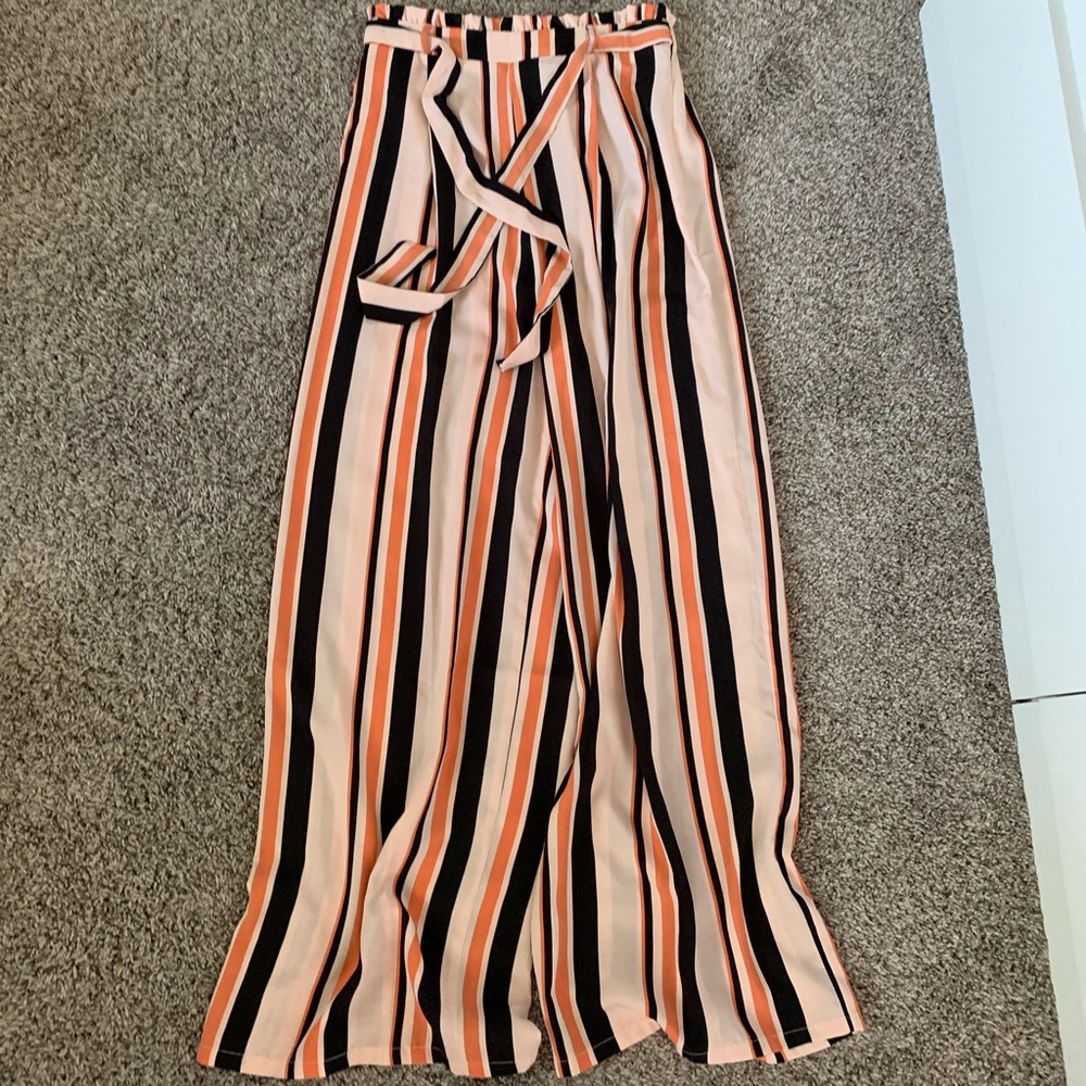 Long and flowly pants from Forever 21